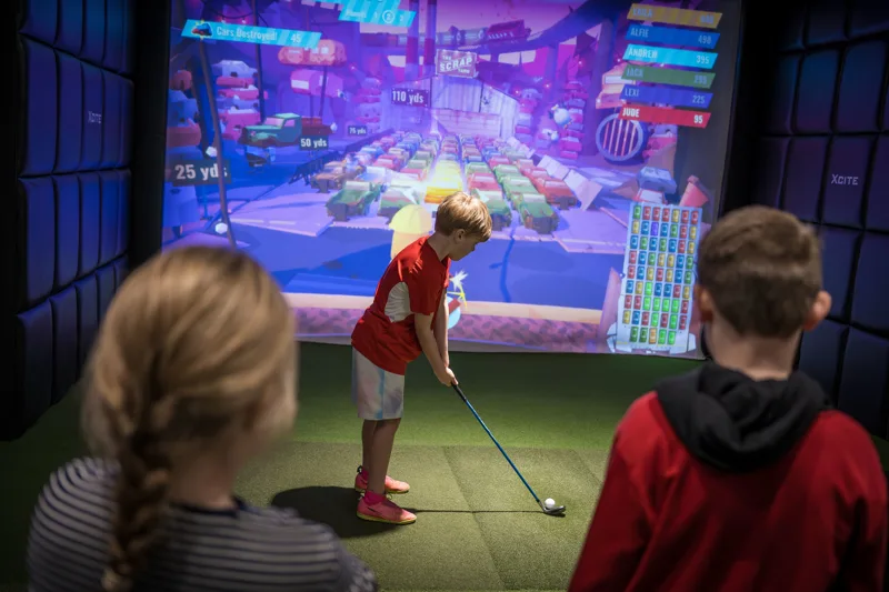 Trackman 4 Golf Simulator